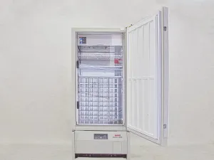 Sanyo MDF-U443 Biomedical Freezer -44ºC to -18ºC, 426L Capacity, 2 of 4