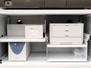 Roche Cobas e 411 Automated Immunoassay Analyzer with Disk System and Stand, 16 of 56