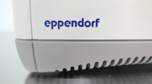 Eppendorf 5424R Refrigerated Benchtop Microcentrifuge with 24-Place Fixed-Angle Rotor, 9 of 13