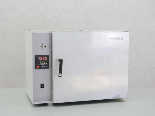 Heraeus UT5042 Oven-cover