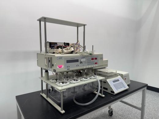 Varian Vankel Dissolution System VK 7010 with Heater Circulator and VK 7500 Monitor-cover