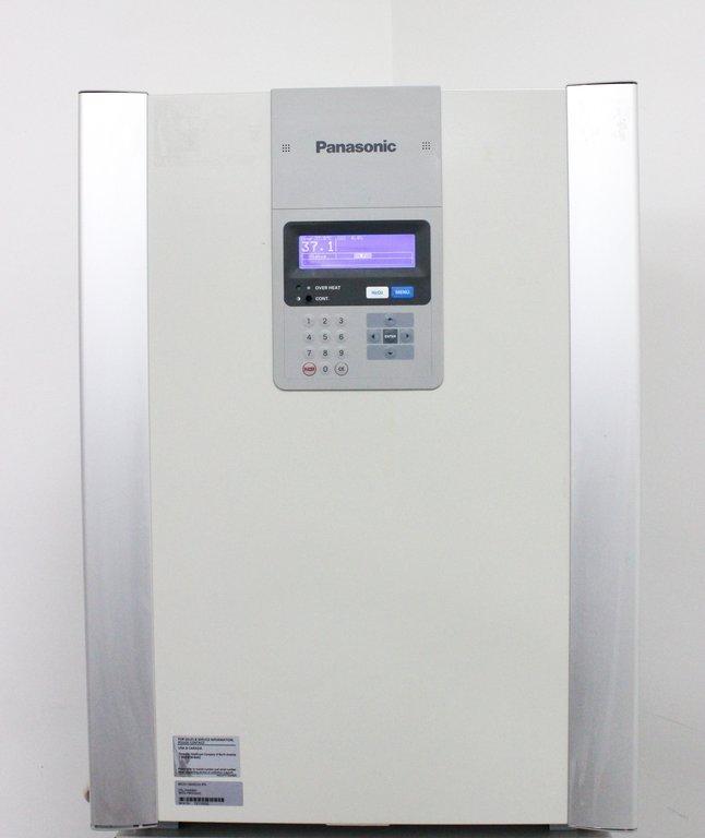Panasonic MCO-19AICUV-PA CO2 Incubator with 170L Capacity and UV Contamination Control