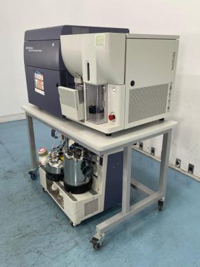 BD FACSAria Flow Cytometry Cell Sorter with Integrated Fluidics Cart-cover