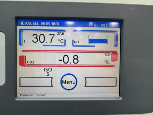 Thermo Fisher Scientific HERAcell Vios 160i Double Stack CO2 Incubator for Cell Culture-cover