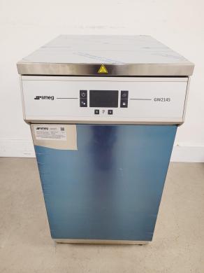 Smeg Glass Washer Model GW2145 Lab-cover