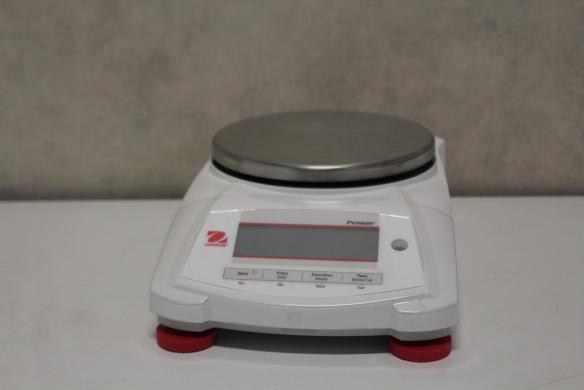 Ohaus Pioneer PX5202 Precision Electronic Balance with Semi-Automatic Internal Calibration-cover