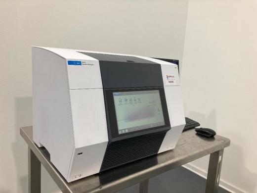 Agilent AriaDX Real-Time PCR Thermocycler with 96-Well Thermal Block-cover
