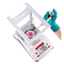 OHAUS Adventurer AX124 Analytical Balance, 3 of 7