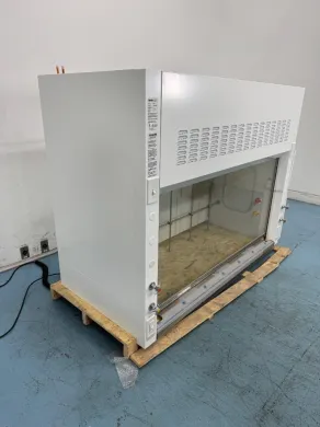 Mott Manufacturing Model 7421040 Laboratory Fume Hood with Gas and Air Control Valves