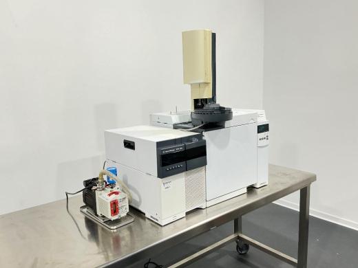 Agilent 7820A Gas Chromatograph with 5977E Mass Selective Detector GCMS System-cover