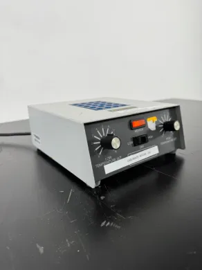 Fisher Scientific Heat Block Benchtop Dry Bath Incubator for Precise Temperature Control