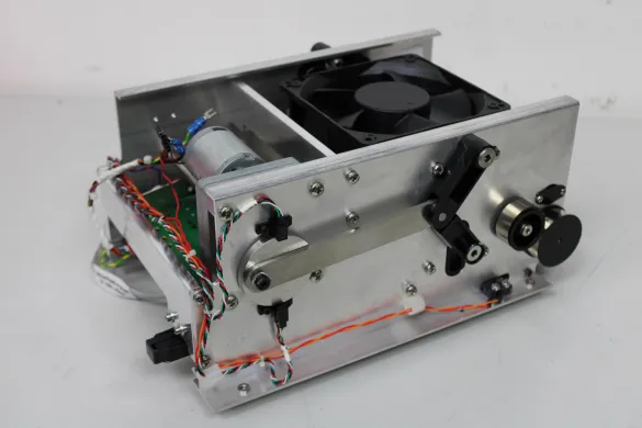 Applied Biosystems 7300/7500 PCR Assembly Sample Block Model 4441395 240V 50/60Hz