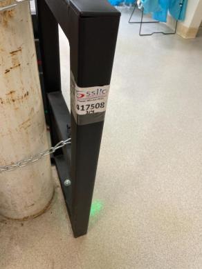 Gas Cylinder Holder Rack with Metal Frame and Chain Securing Mechanism-cover