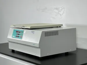 Hermle Labortechnik Z 400K High-Speed Benchtop Centrifuge with Digital Control, 3 of 9