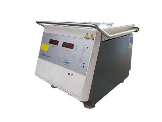 Roche MagNA Lyser 2011-cover