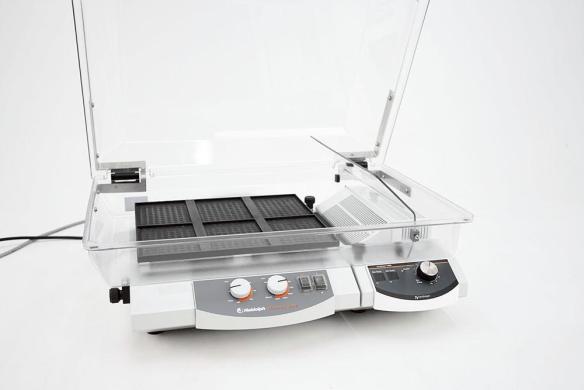 Heidolph TITRAMAX 1000 Incubator Shaker, 65 °C