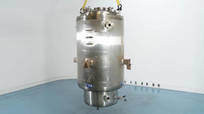 Mueller 750 Liter Stainless Steel Column Product Fraction Tank-cover