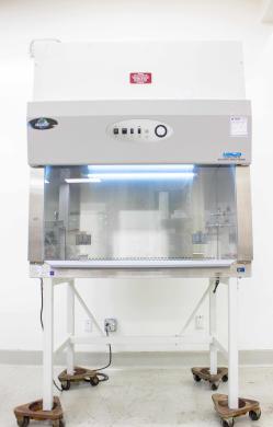 NuAire NU-425-400 Class II Type A2 Biosafety Cabinet 4FT, 120V 60Hz-cover
