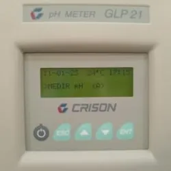 Crison GLP 21 Benchtop pH and Redox Meter with Temperature Compensation, 2 of 9