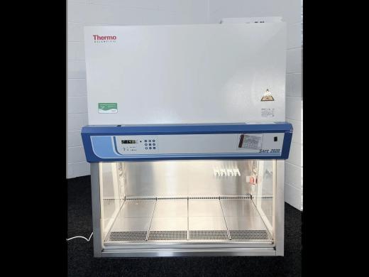 Thermo Scientific Safe 2020 1.2 MSC Class II Microbiological Safety Cabinet-cover