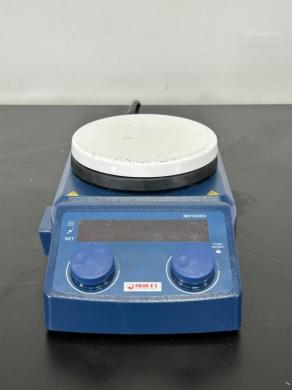 Four E's Scientific Digital Magnetic Hotplate Stirrer with Dual Controls and Digital Display-cover