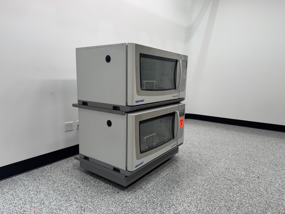 Eppendorf Innova S44i Double Stack Refrigerated Orbital Shaker Incubator