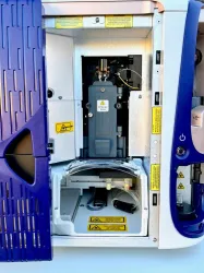 BD FACSMelody Automated Cell Sorter for High-Speed Flow Cytometry, 3 of 4