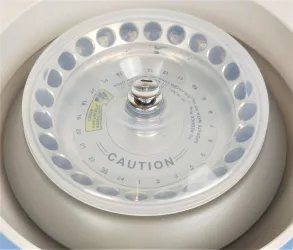 Labnet Spectrafuge 24D Microcentrifuge (24 x 1.5-2 mL), 3 of 12