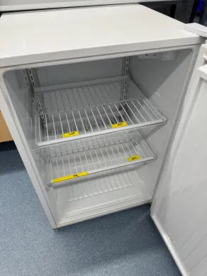 VWR Undercounter Refrigerator