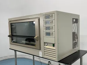 Kuhner ISF1-CX Climo-Shaker with Digital Temperature and Speed Control, 2 of 4
