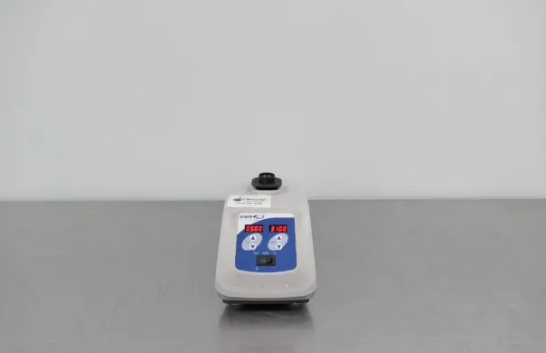 VWR Digital Vortex Mixer with Variable Speed and Programmable Timer
