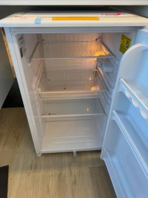 VWR Undercounter Refrigerator-cover