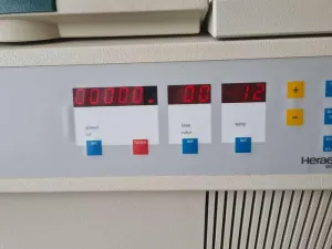 Heraeus Sepatech Biofuge 15R Refrigerated Centrifuge for Molecular Biology and Biotechnology, 5 of 12