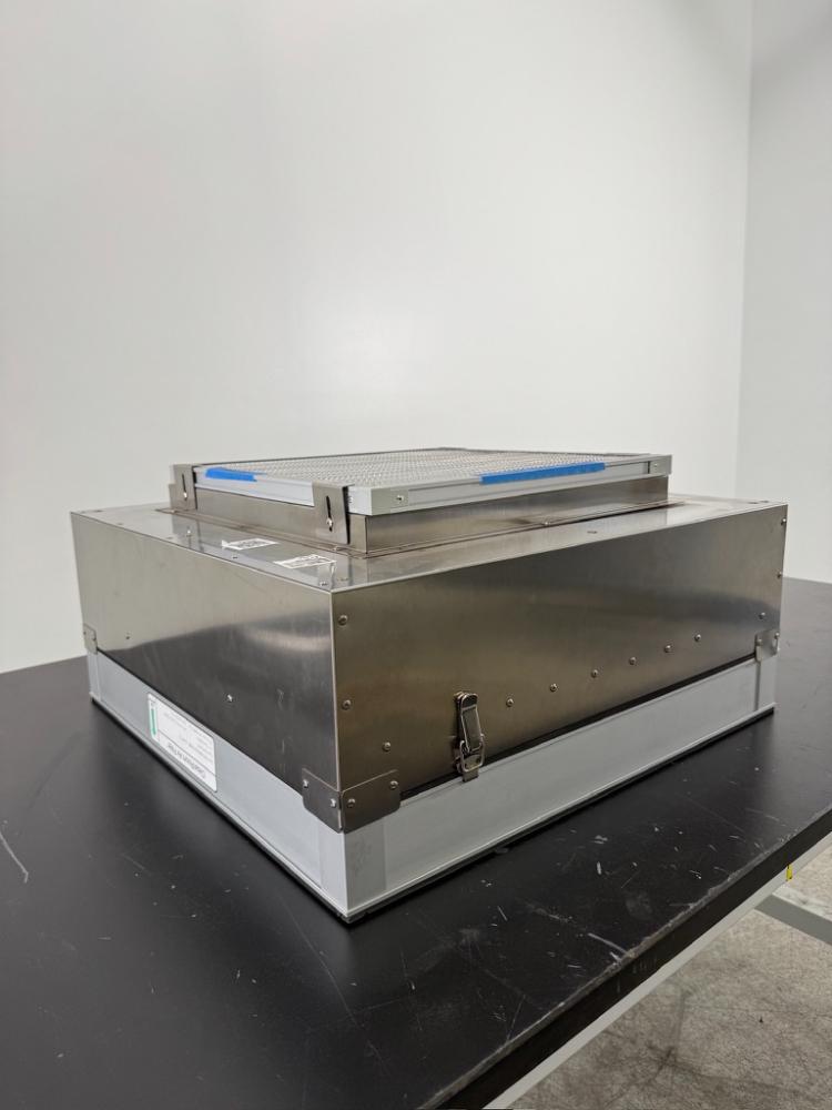 Stainless Steel CleanRoom Air Filter with Top-Mounted Module for Controlled Airflow Filtration