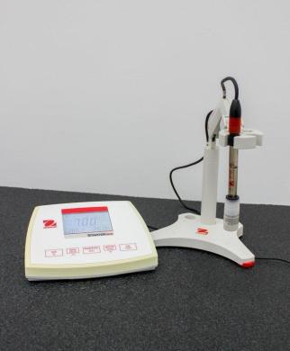 Ohaus ST3100 Precision Benchtop pH Meter Starter 3100 Lab Meter-cover
