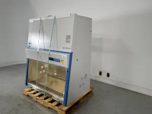 Thermo Scientific 1300 Series A2 4-Foot Class II Biosafety Cabinet, 4 of 4