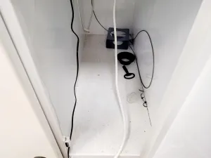 Total Contaminant Solutions T.C.S 1000MR Ductless Fume Cupboard Lab, 9 of 18