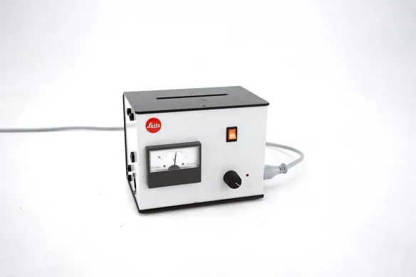 Leitz Leica 12 V 100 W Ballast Power Supply Current Source 301-314.001