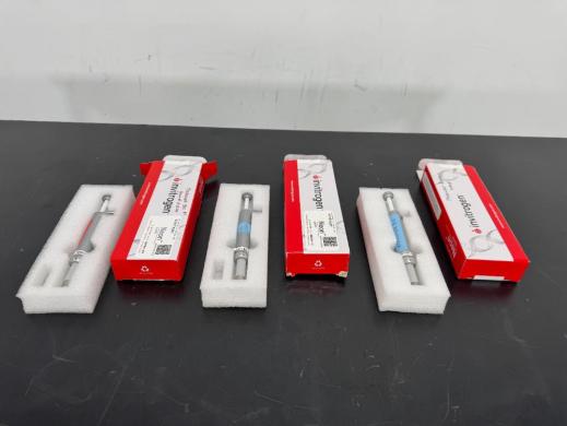 Invitrogen Neon Electronic Adjustable Pipettes - Pack of 3-cover