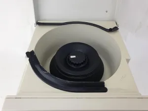 Abbott 3531 Centrifuge, 2 of 6