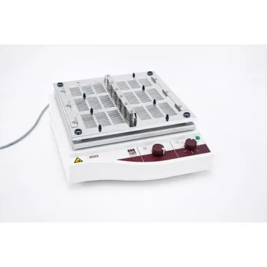 GFL 3023 Orbital Shaker with 3mm Orbit for Microplates up to 1400rpm