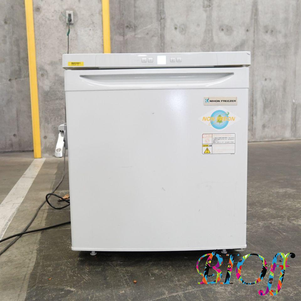 Nihon Freezer GX-823 HC -28 °C Compact Laboratory Freezer, 69 L