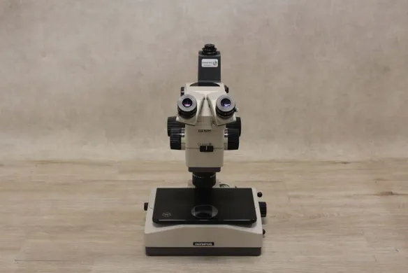 Olympus SZH-ILLB Trinocular Stereo Microscope