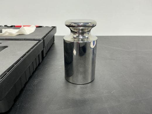 Kern & Sohn Standard Mass 5KG Precision Calibration Weight-cover