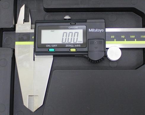 Mitutoyo CD-30AX Digital Caliper with ABS Stainless Steel Scale 300mm-cover