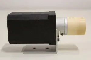VICI Cheminert C2-0000 Flowthrough Selection Valve, 3 of 3