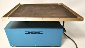 Elmeco RP-50 Hot Rock Rocking Shaker with Interchangeable Platforms, 3 of 6