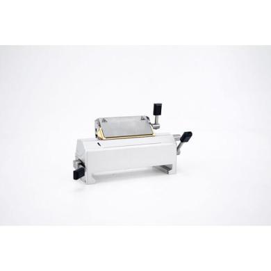 Thermo Epredia 705830 Disposable Blade Carrier for HM325, 355S, 340E Microtomes-cover