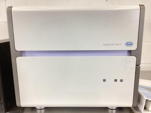 Roche LightCycler 480 II Real-Time Thermal Cycler for 96-Well High-Throughput PCR-cover