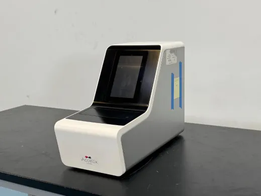 LeukoDx Accellix Automated Compact Flow Cytometer for Rapid WBC Analysis